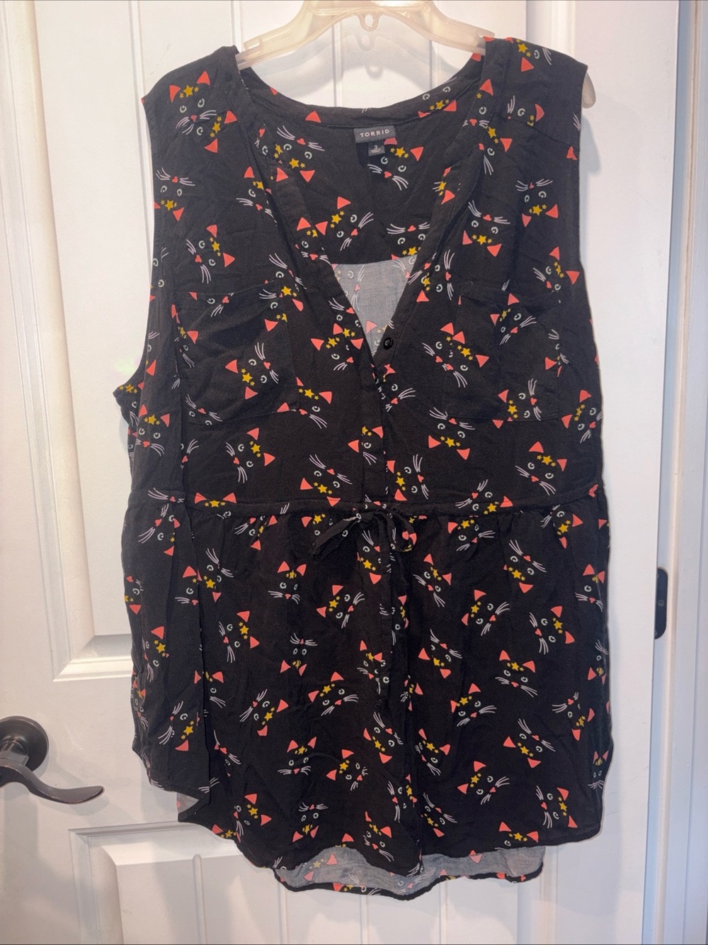 Torrid Plus Size 3 Woman’s Halloween/ Fall Sleeveless Black With Whimsical Kitty